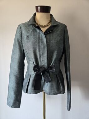 CARLISLE metallic Teal Herringbone Wool  Peplum Jacket with Satin Bow. Size 6